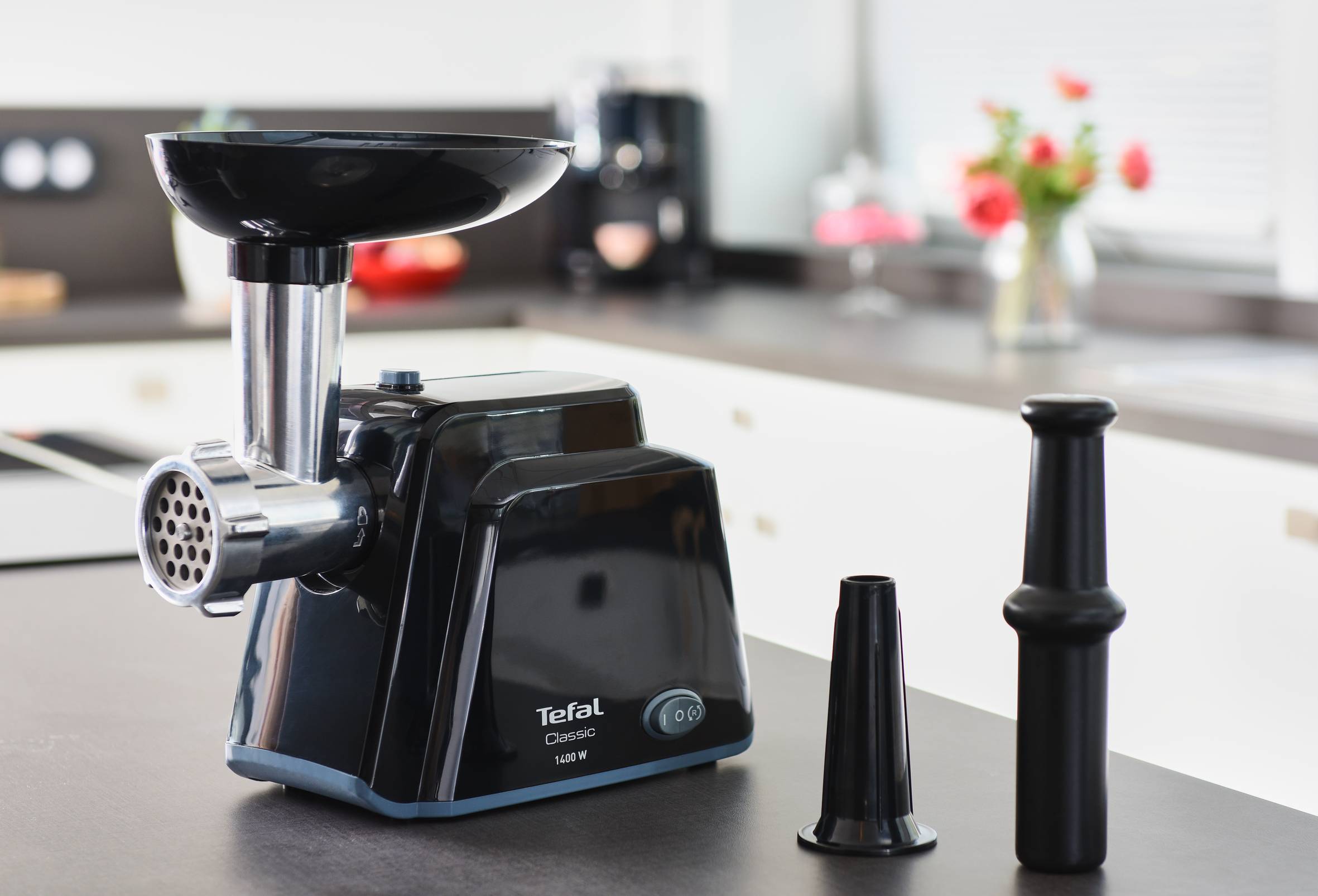 Húsdaráló Tefal HV1 Classic NE105838 Fekete