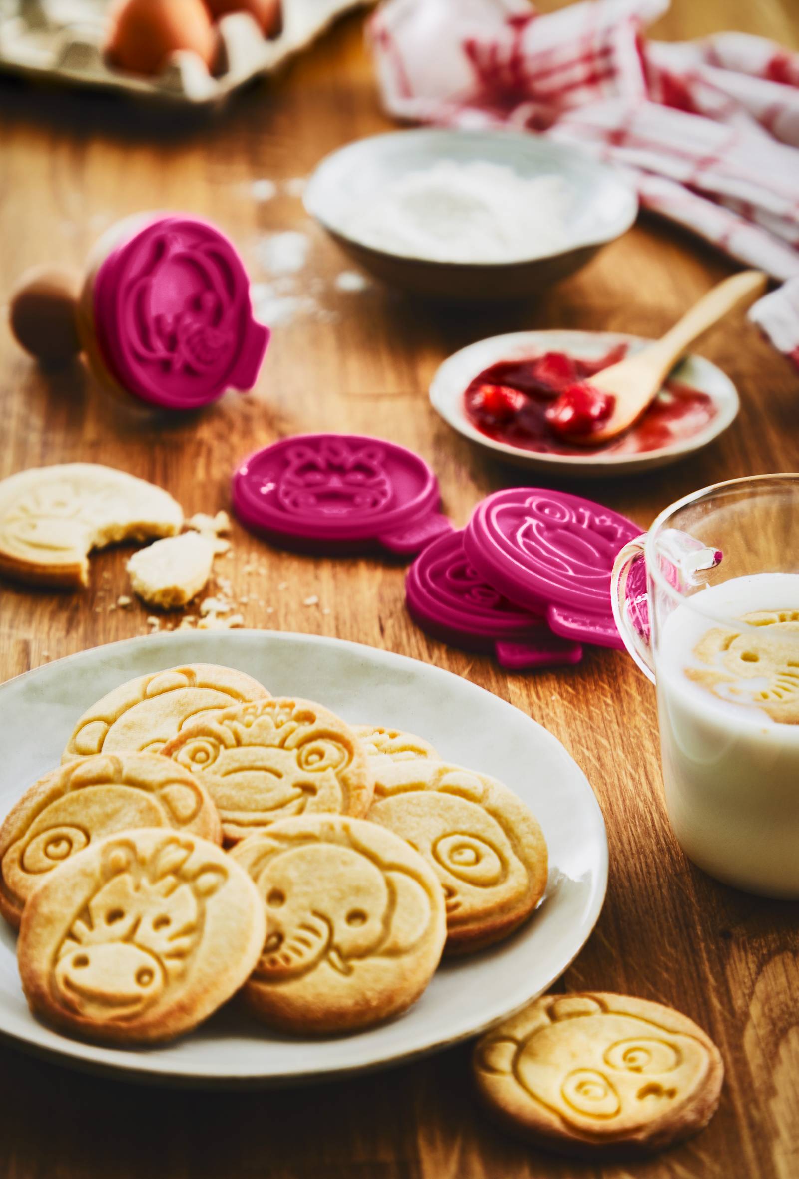 MASTERCHEF GOURMET BAKING WITH KIDS QB51K138