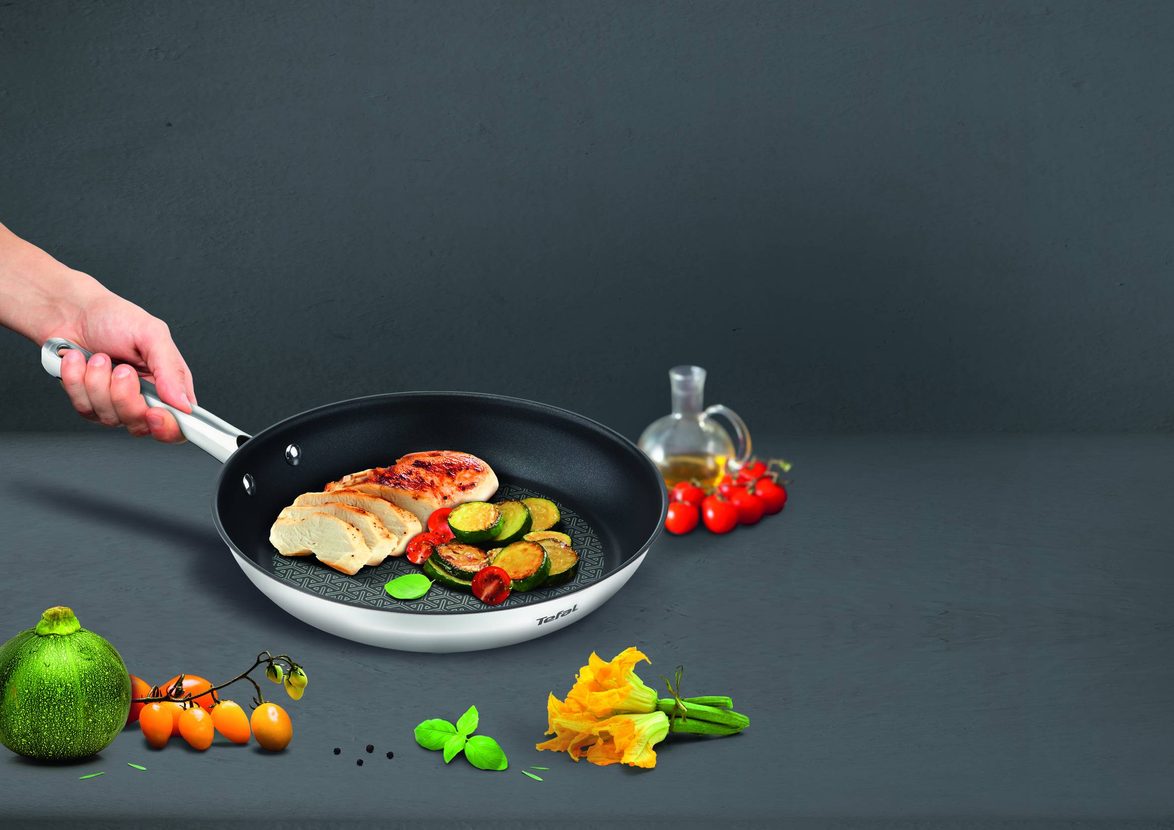 Serpenyőkészlet Tefal Duetto+ G732S334 3 db-os 20, 24 és 28 cm