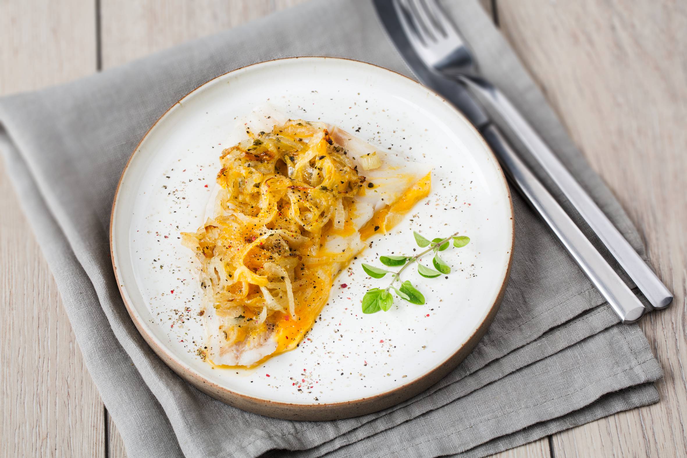 Serpenyő Tefal Resist Intense D5220883 32 cm