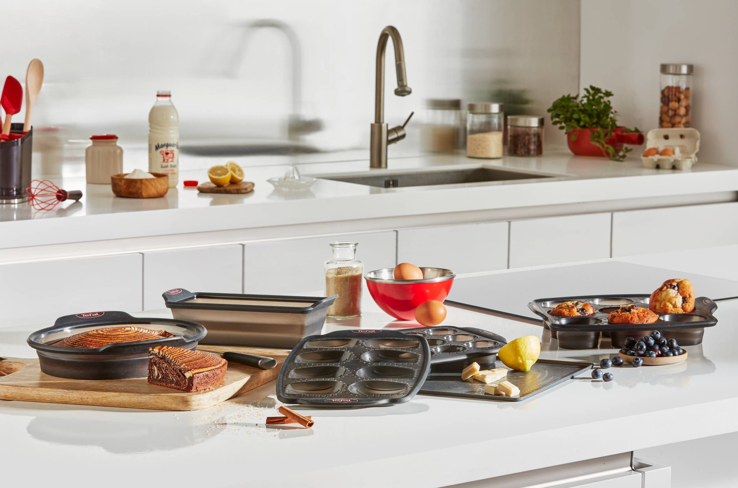 Kerek sütőforma Tefal CrispyBake J4170614 Szürke 24 cm