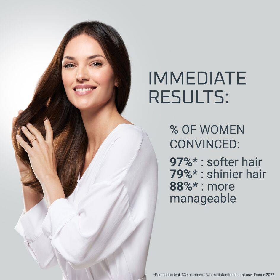 Gőzölős hajregeneráló kefe HAIR THERAPIST™ CF9940F0