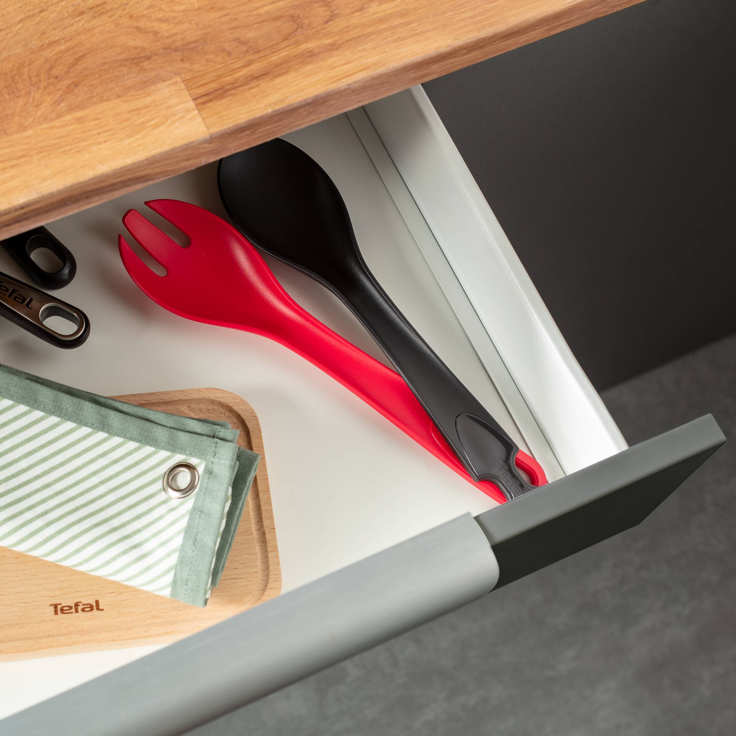 Salátafogó és forgató Tefal Ingenio K2060614 Piros/Fekete